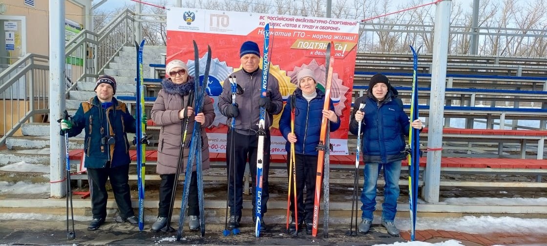 5 февраля на стадионе «Урожай» прошло зимнее физкультурно-оздоровительное мероприятие «Встаем на лыжи!».